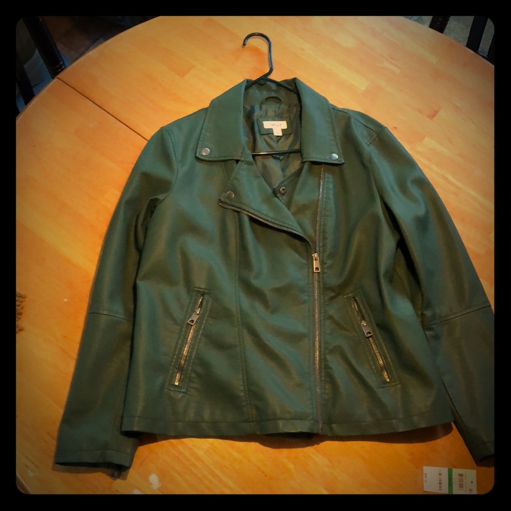Women’s pine green jacket